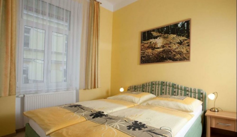 Villa Christiana Mariánské Lázně - Velký apartmán 5   98 m2, Malý apartmán 1 a 2    48 m2, Střední apartmán 3 a 6  68 m2